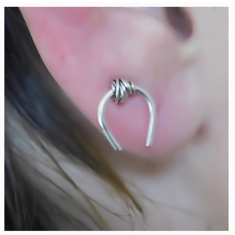3 x upside down horseshoe stud Earrings